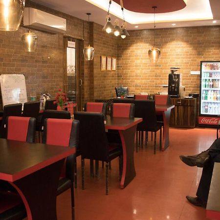 Rmd Hotels & Resorts Calcutta Extérieur photo