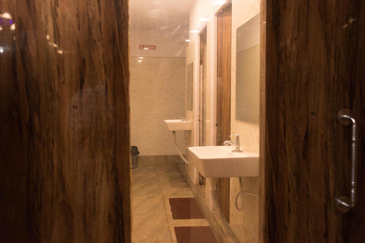 Rmd Hotels & Resorts Calcutta Extérieur photo